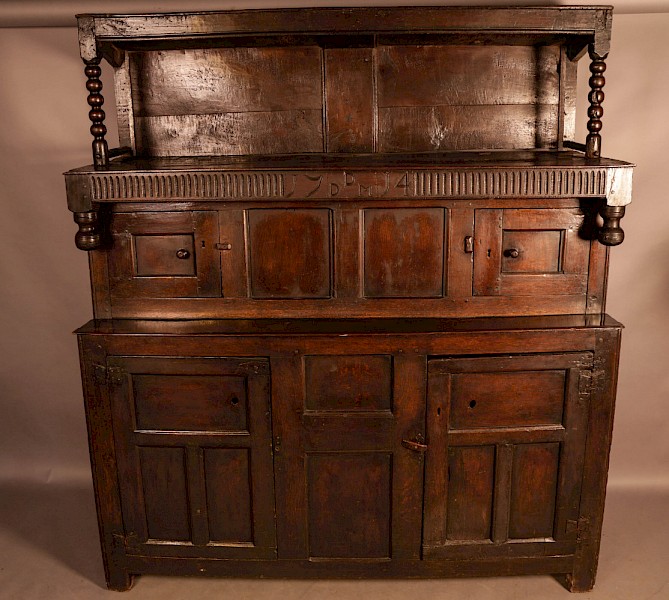Rare 18th century Tridarn c 1714