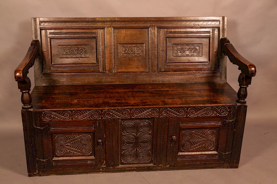 Antique Oak Settle