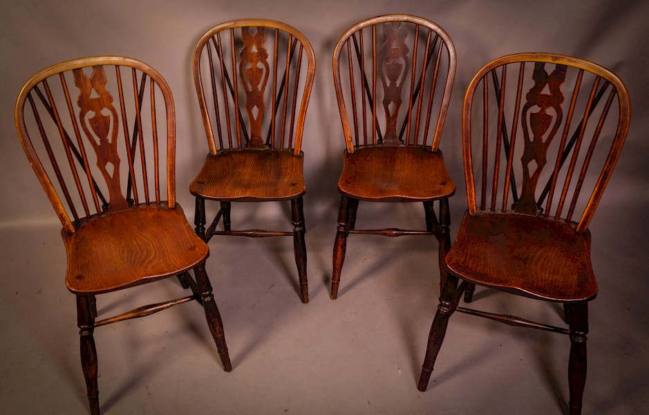 A Good set of 4 Kitchen Windsor Chairs Singles