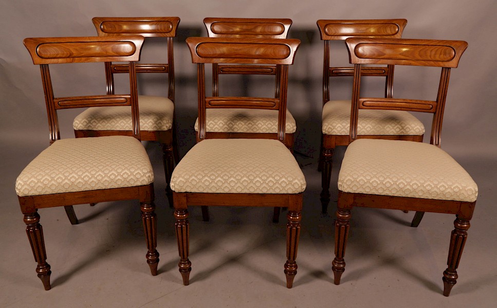 A Good set of 6 Georgian Dining Chairs (possibly Gillows)
