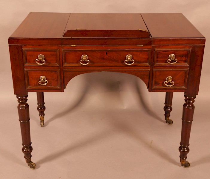 A Georgian Dressing Table in Mahogany
