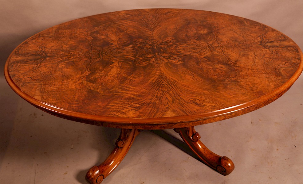 A Good Victorian Oval Top Coffee Table