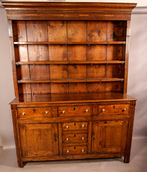 A Good Georgian Oak Welsh dresser
