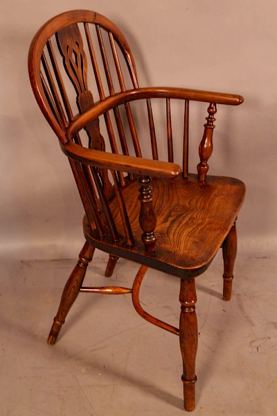 A Good Yew Wood Low Back Windsor Chair Rockley