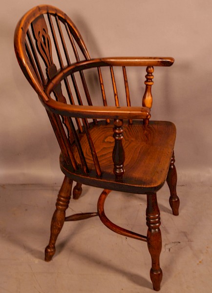 A Good Yew Wood Windsor Chair Rockley Made 1840