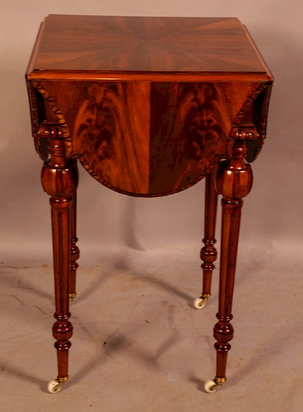 A Good Occaisional Drop Flap Table