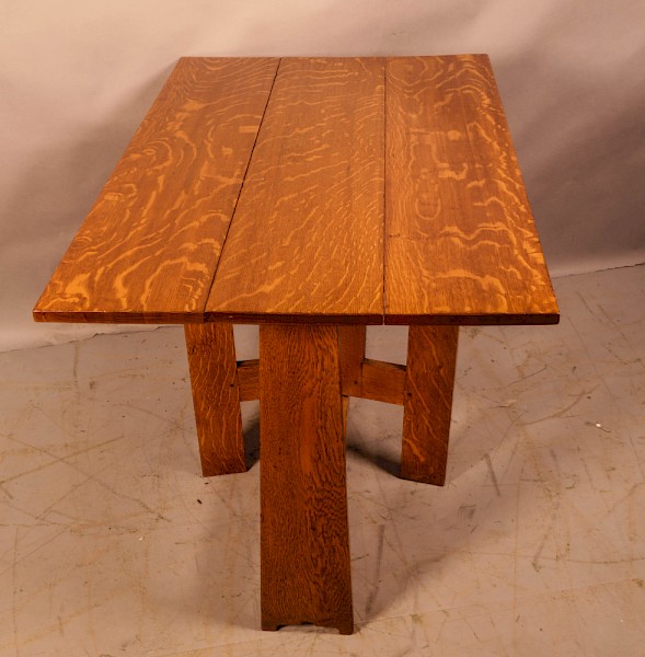 Arts and Crafts Drop Leaf Dining Table