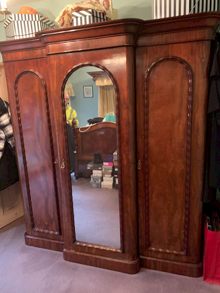 A Victorian Duchess wardrobe in Mahogany